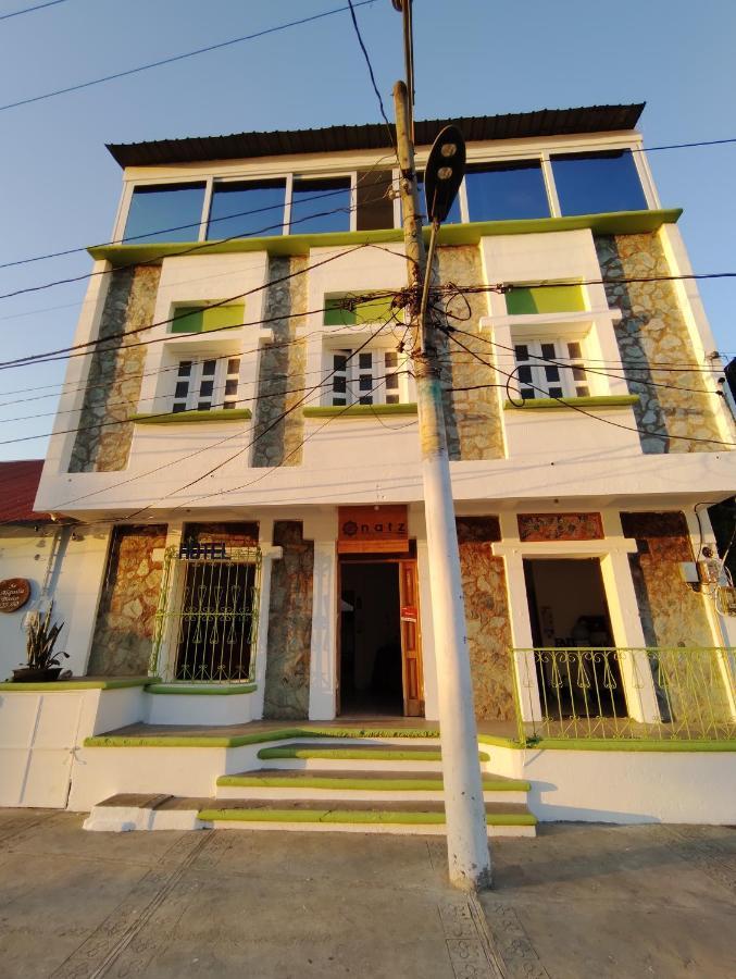 Natz Hotel フローレス エクステリア 写真