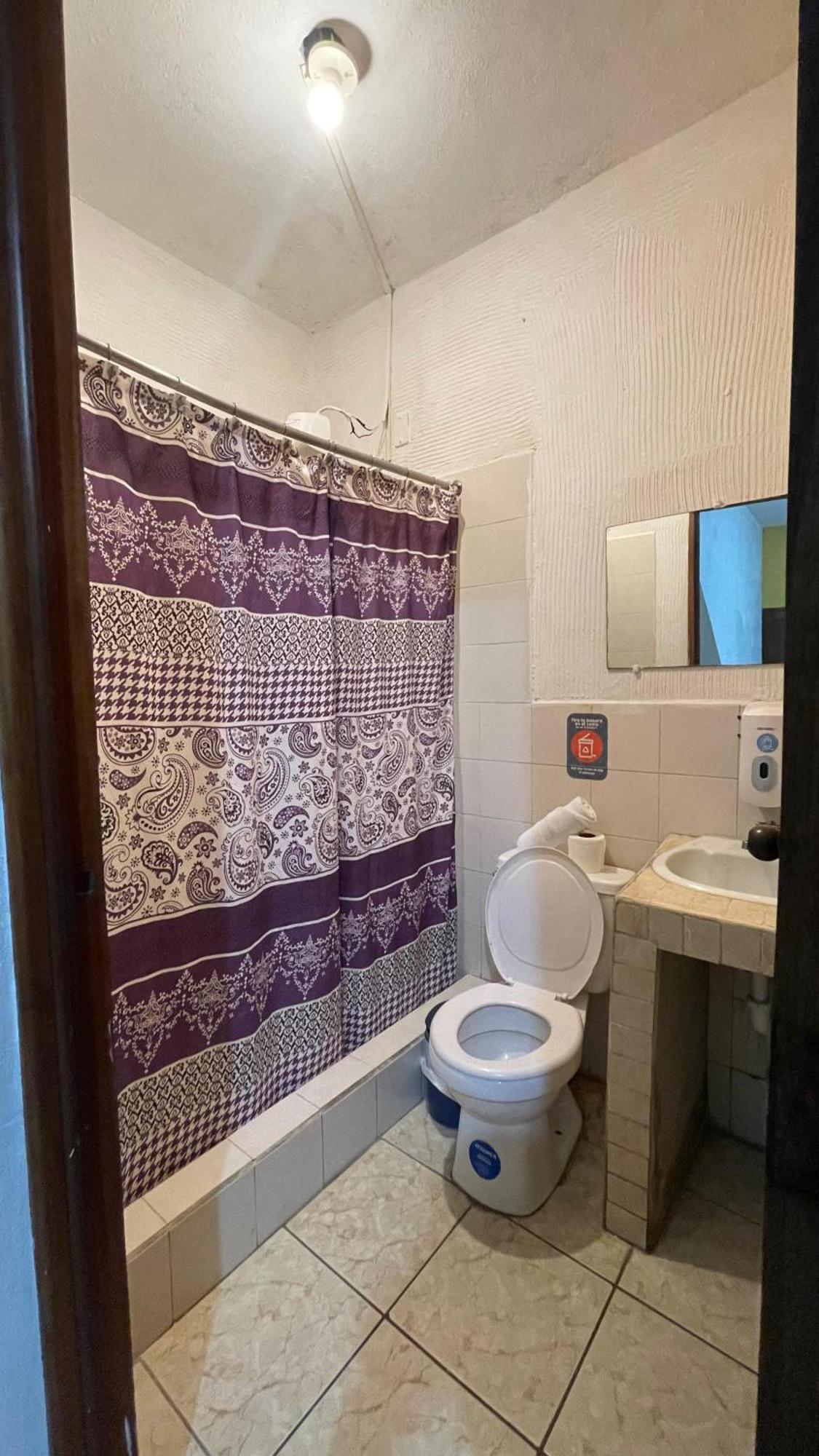 Natz Hotel フローレス エクステリア 写真